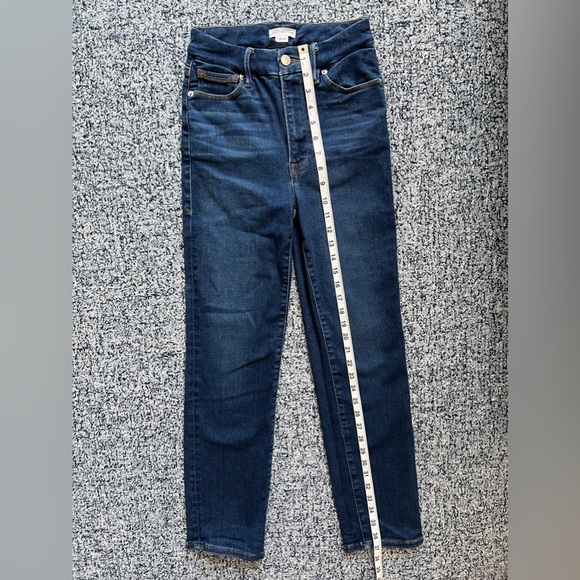 Good American đź’«EUCđź’« Good Classic Always Fits Ankle Straight Jeans - A / 00 - 4 - Picture 8 of 13